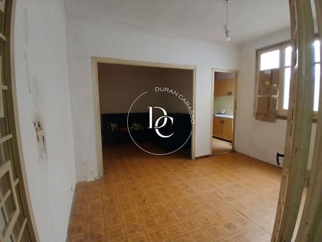 3 sovrum Kommersiell till salu i El Camp d'en Grassot i Gràcia Nova, Barcelona stad - 530 000 € (Ref: 9915995)