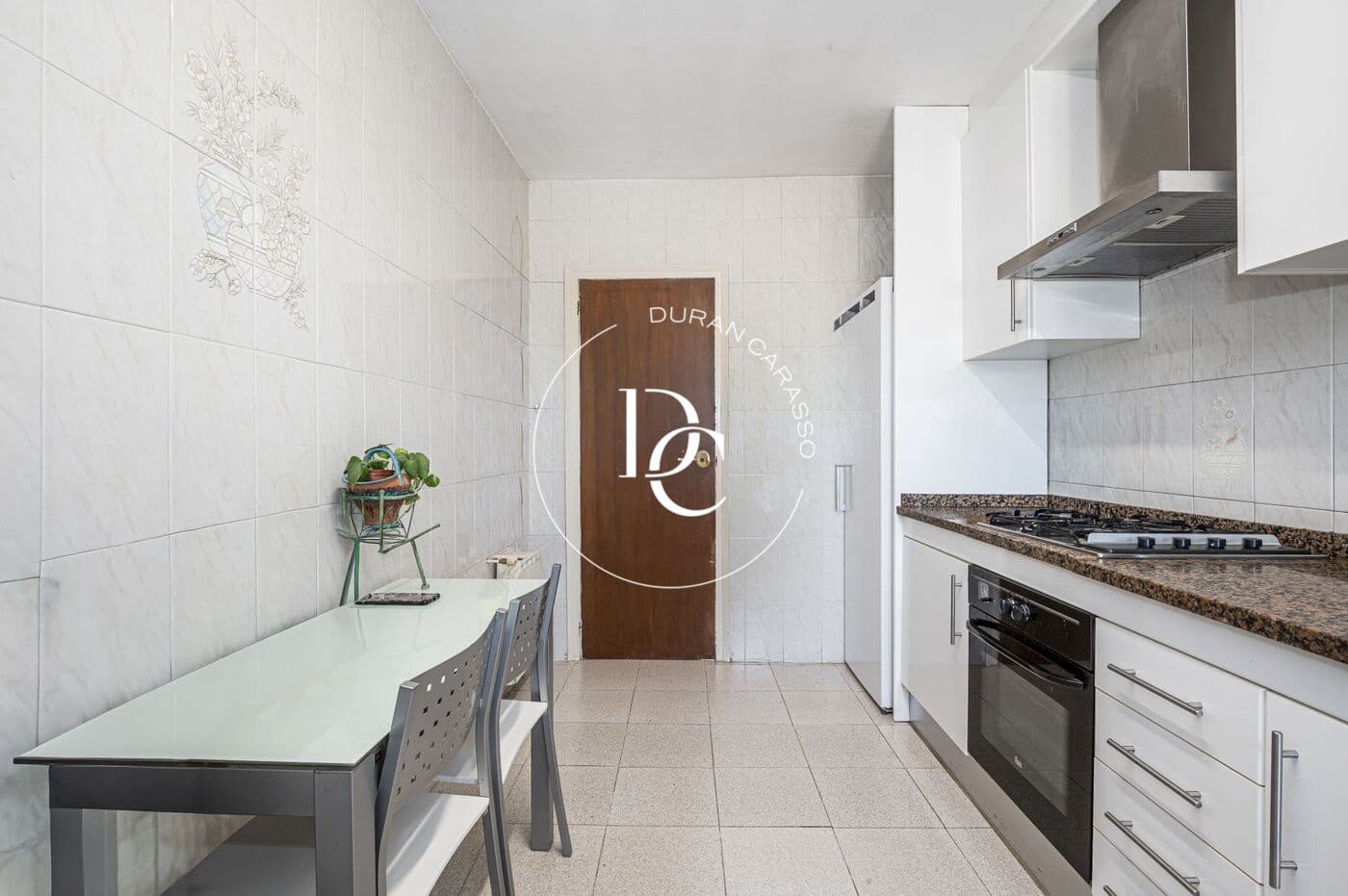5 soverom Kjedet enebolig til salgs i Sant Pere de Ribes med svømmebasseng - € 585 000 (Ref: 9915996)