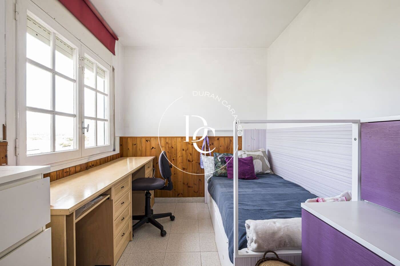 5 soverom Kjedet enebolig til salgs i Sant Pere de Ribes med svømmebasseng - € 585 000 (Ref: 9915996)