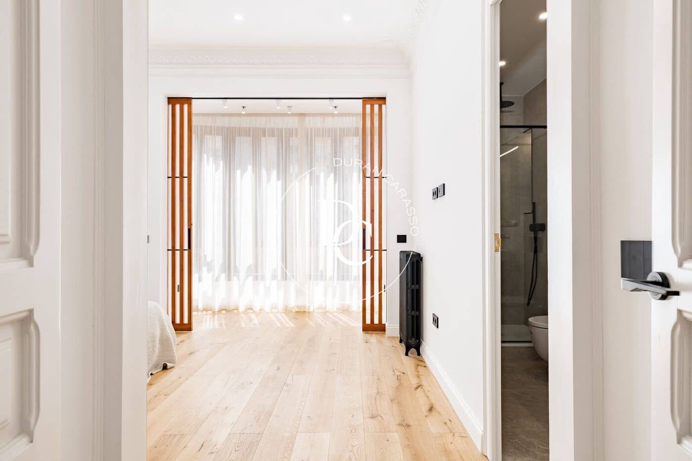 3 soveværelse Lejlighed til salg i Barcelona by - € 1.290.000 (Ref: 9922449)