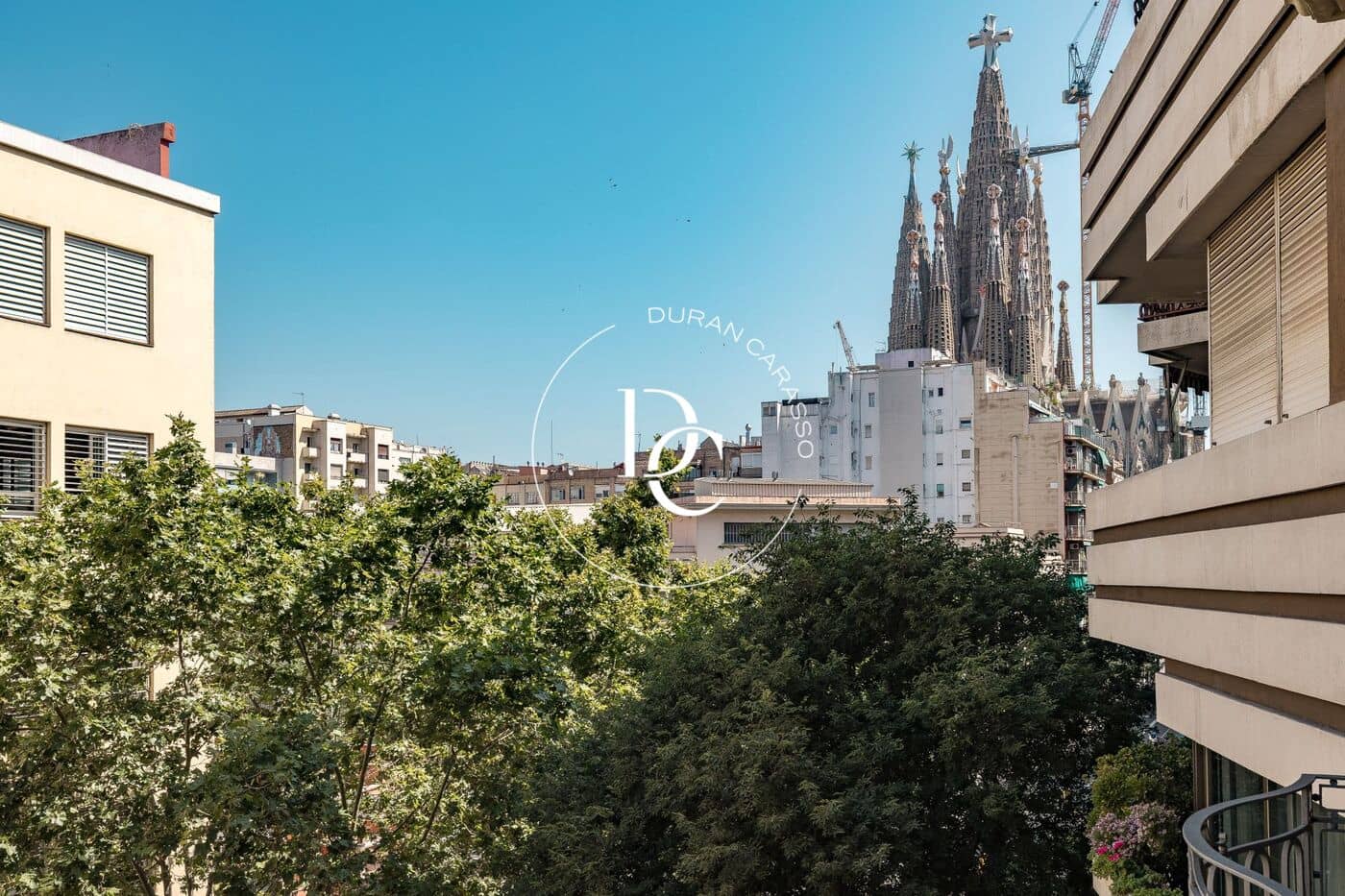 3 soveværelse Lejlighed til salg i Barcelona by - € 1.290.000 (Ref: 9922449)