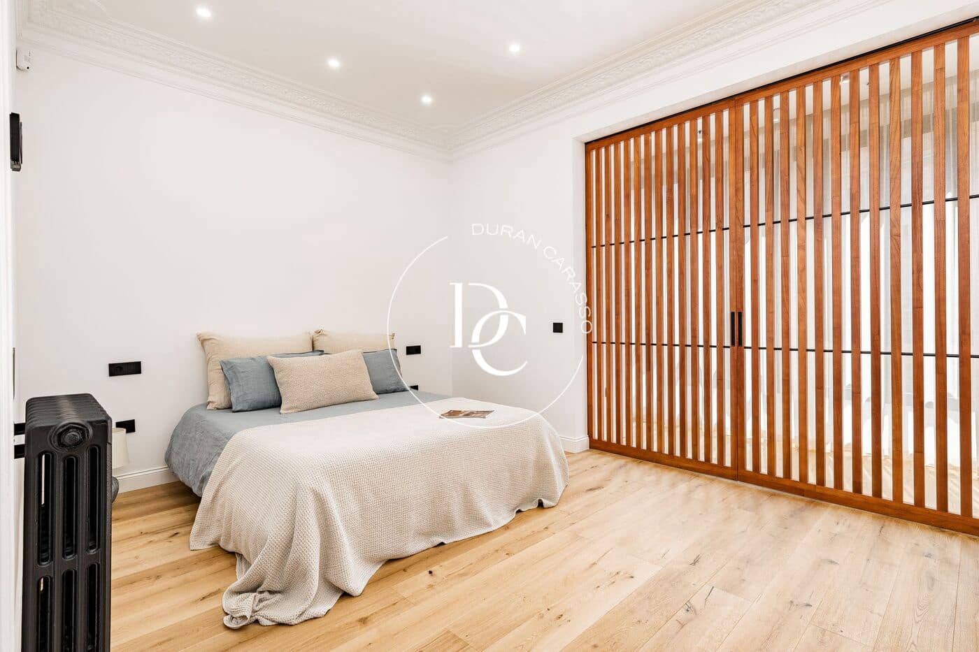 3 soveværelse Lejlighed til salg i Barcelona by - € 1.290.000 (Ref: 9922449)