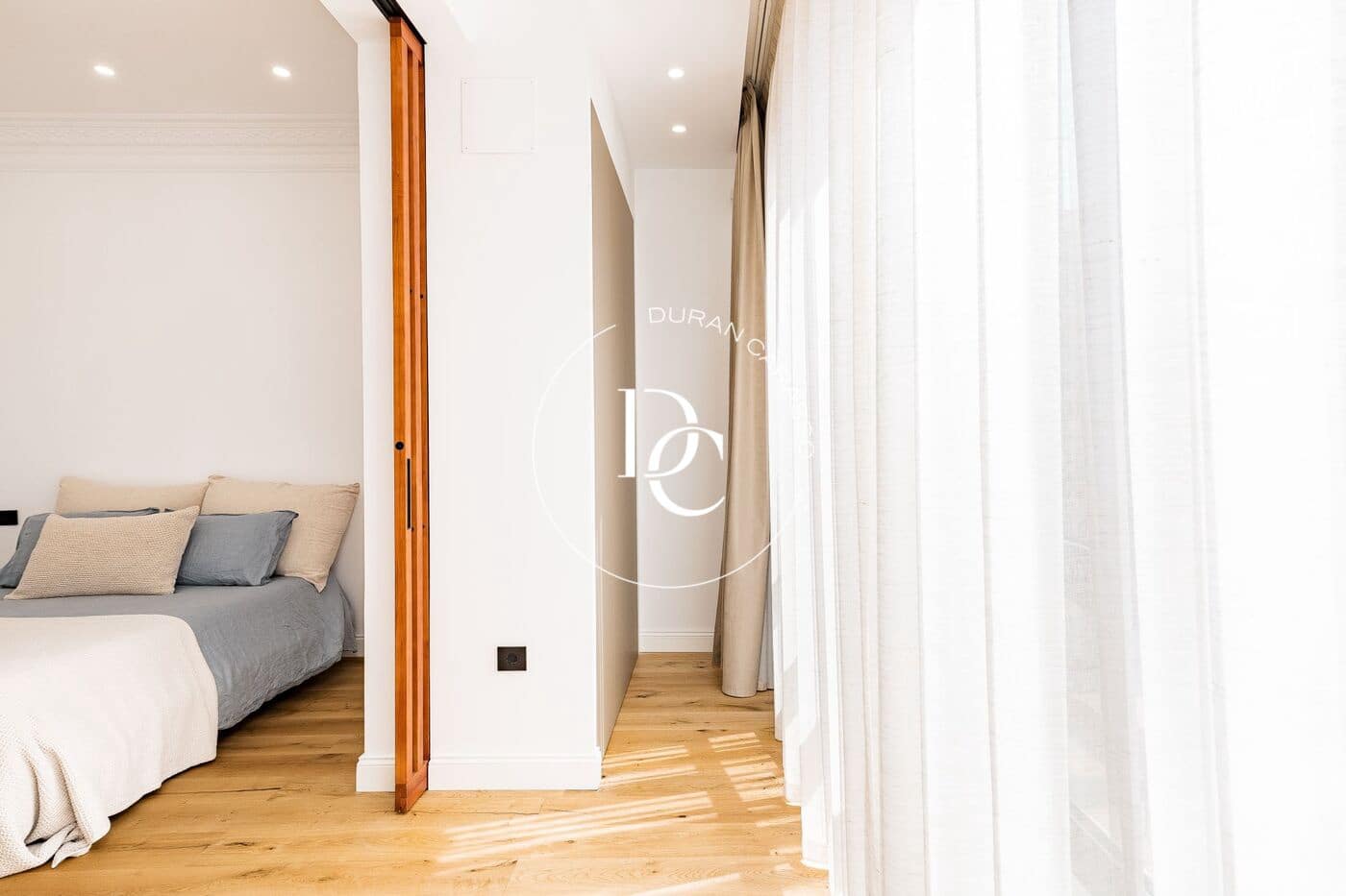 3 soveværelse Lejlighed til salg i Barcelona by - € 1.290.000 (Ref: 9922449)