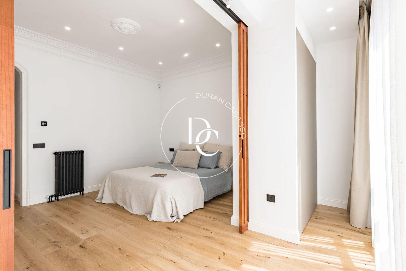 3 soveværelse Lejlighed til salg i Barcelona by - € 1.290.000 (Ref: 9922449)