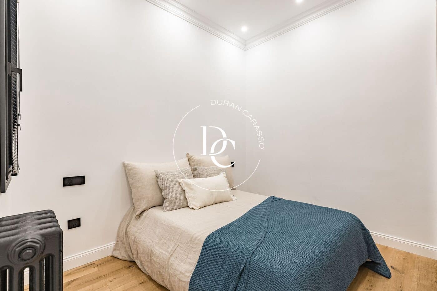 3 soveværelse Lejlighed til salg i Barcelona by - € 1.290.000 (Ref: 9922449)