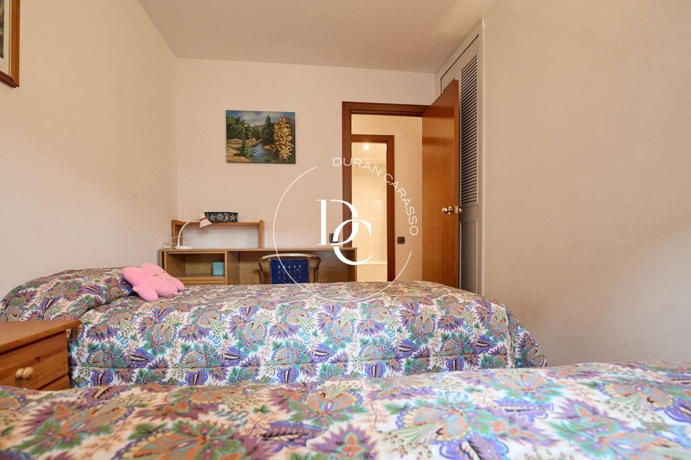 2 bedroom Apartment for sale in Puigcerda - € 295,000 (Ref: 9927577)