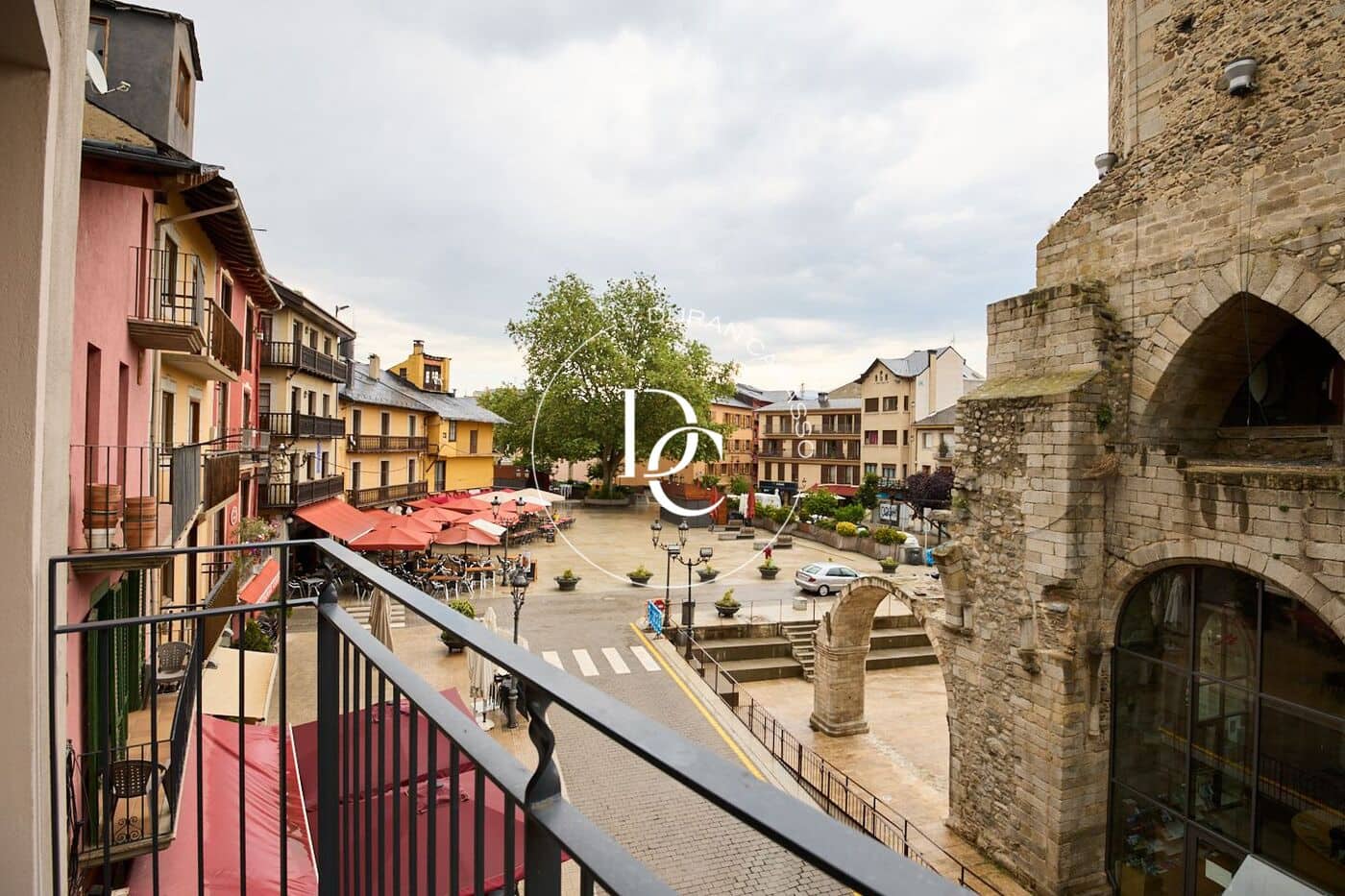 3 bedroom Apartment for sale in Puigcerda - € 512,000 (Ref: 9927579)