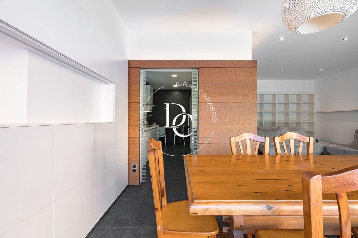 6 bedroom Villa for rent in Barcelona city with pool garage - € 5,900 (Ref: 9927580)