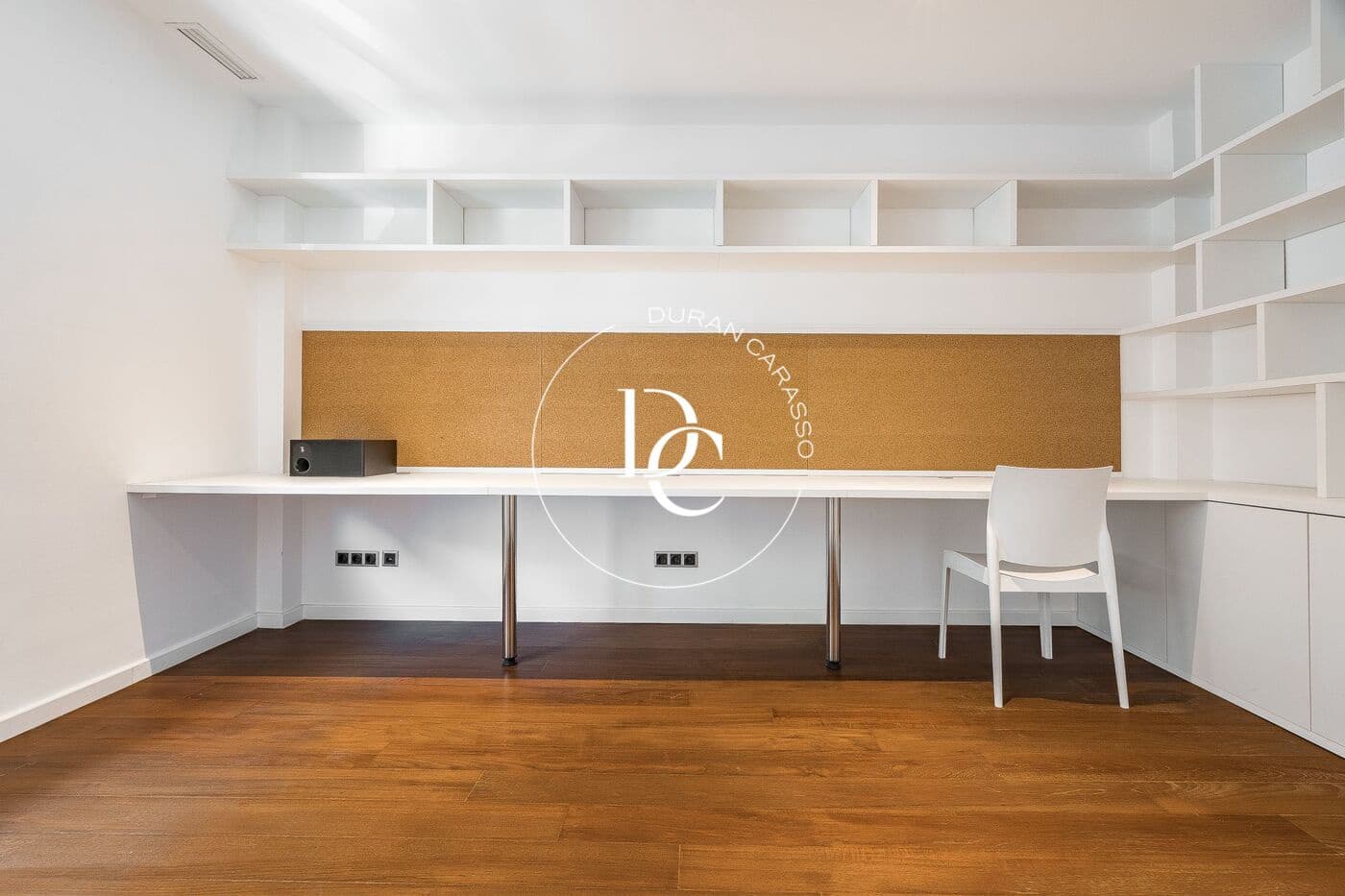 6 bedroom Villa for rent in Barcelona city with pool garage - € 5,900 (Ref: 9927580)