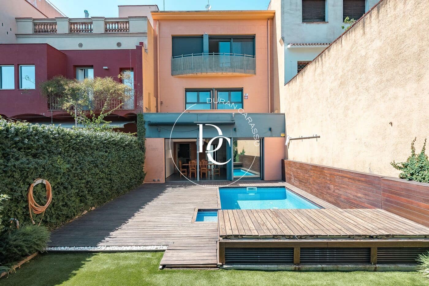6 bedroom Villa for rent in Barcelona city with pool garage - € 5,900 (Ref: 9927580)