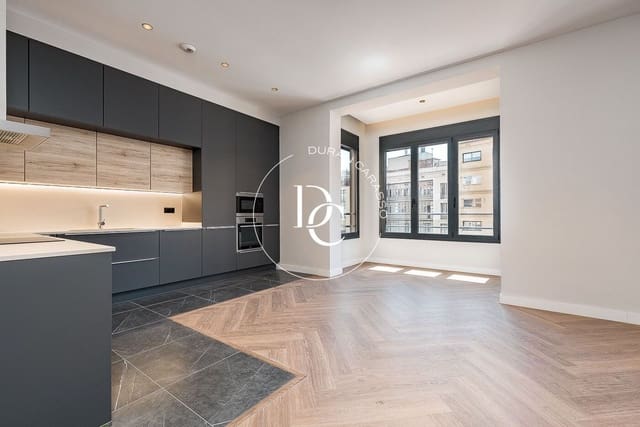 4 soveværelse Lejlighed til salg i La Dreta de L'Eixample, Barcelona by - € 1.180.000 (Ref: 9933921)