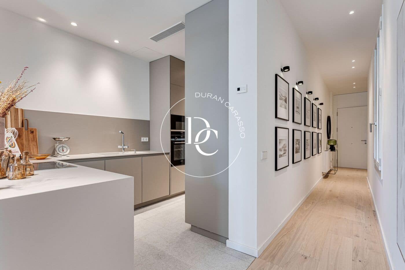 2 sypialnia Apartament na sprzedaż w Miasto Barcelona - 994 000 € (Ref: 9933922)