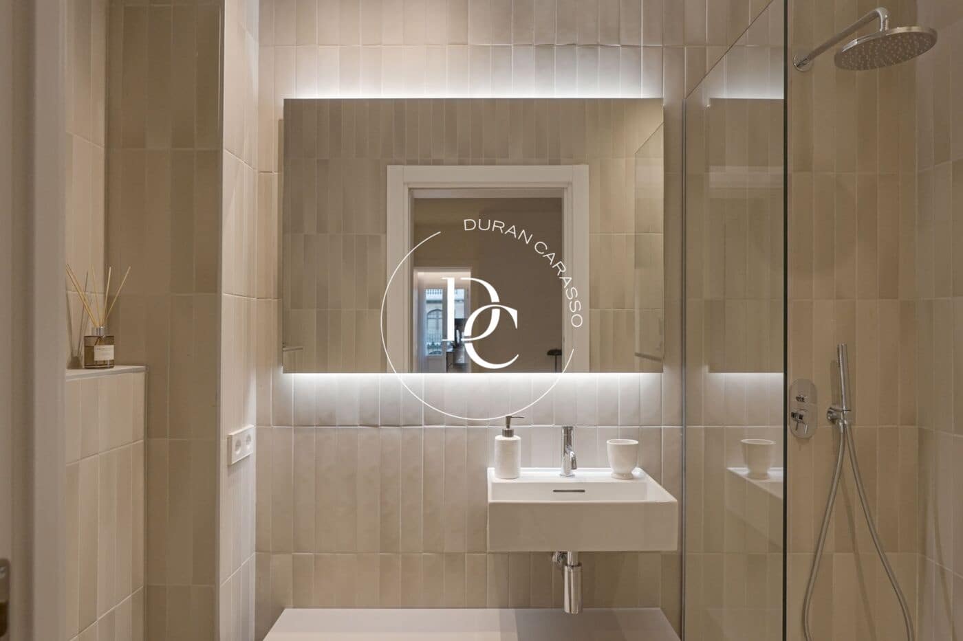 2 Zimmer Penthouse zu verkaufen in Barcelona Stadt - 2.390.000 € (Ref: 9933928)