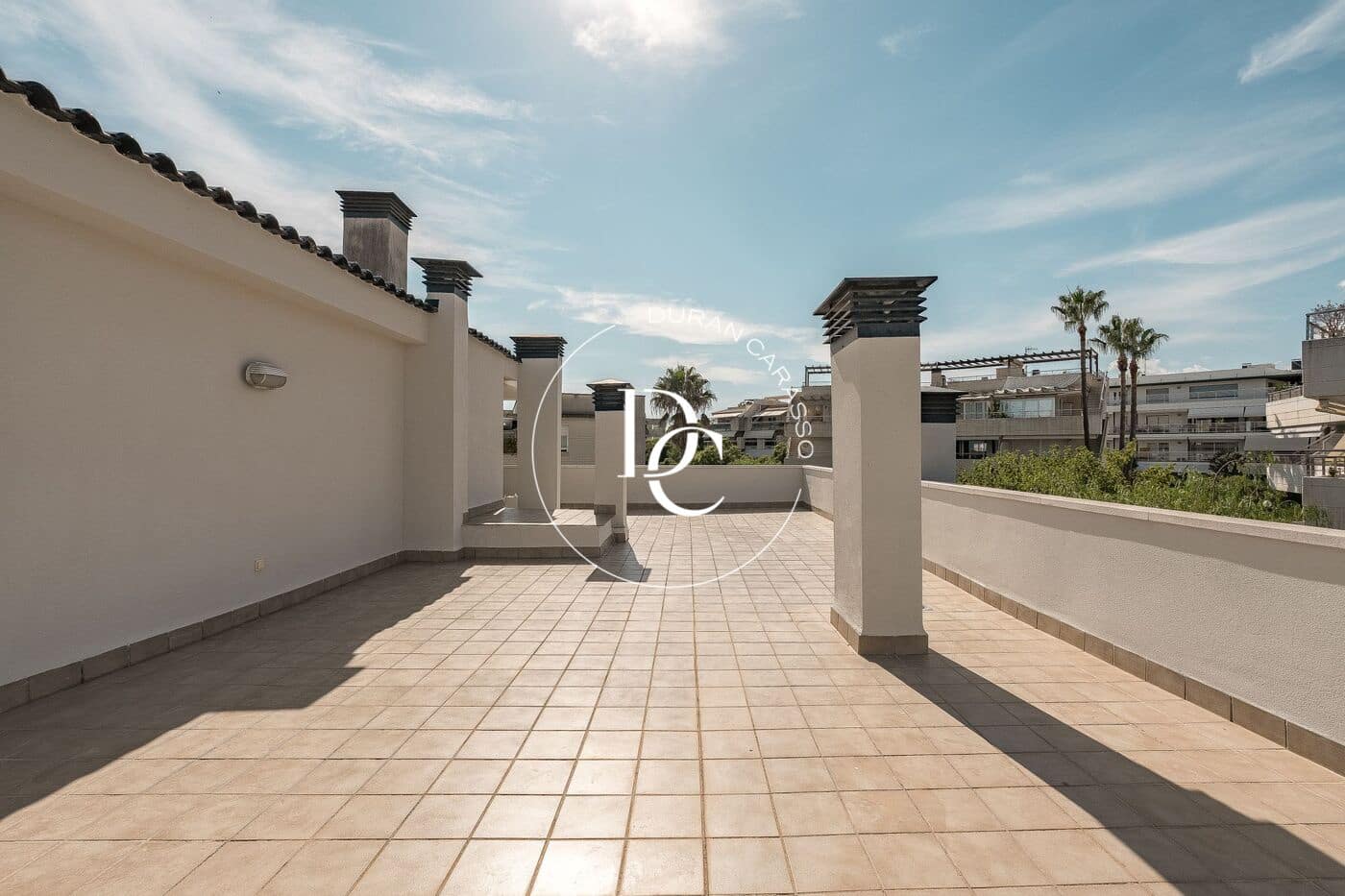 2 quarto Penthouse para venda em Sitges com piscina garagem - 680 000 € (Ref: 9936519)