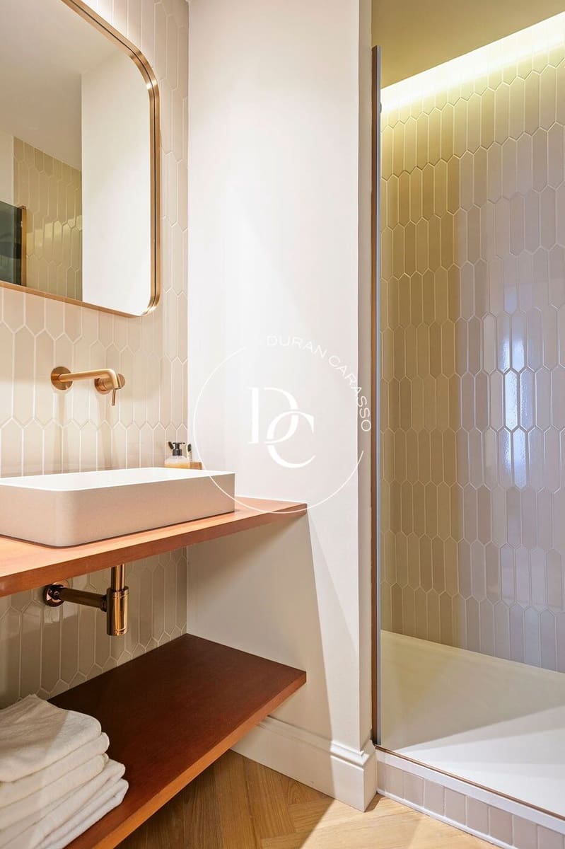 3 Zimmer Apartment zu verkaufen in Barcelona Stadt - 1.795.000 € (Ref: 9948060)