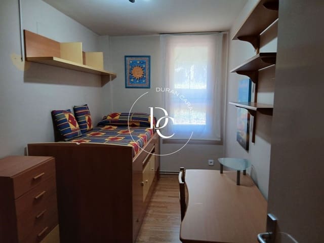 3 sovrum Lägenhet till salu i Alp - 275 000 € (Ref: 9949932)