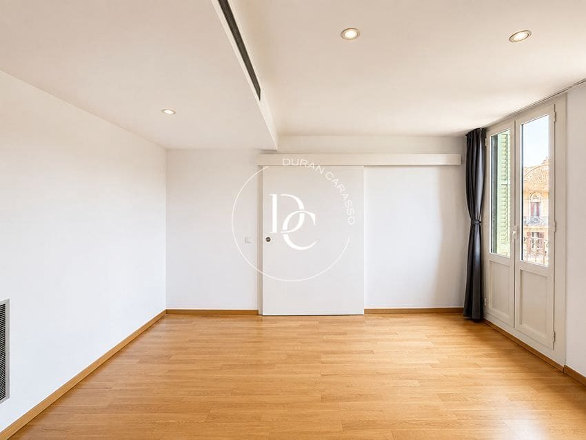 2 chambre Appartement à vendre à Barcelone ville - 750 000 € (Ref: 9949933)