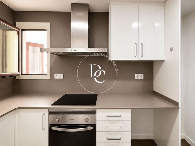 2 chambre Appartement à vendre à L'Antiga Esquerra de L'Eixample, Barcelone ville - 750 000 € (Ref: 9949933)
