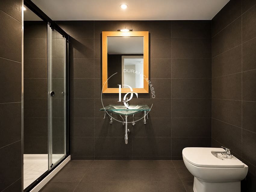 2 chambre Appartement à vendre à Barcelone ville - 750 000 € (Ref: 9949933)