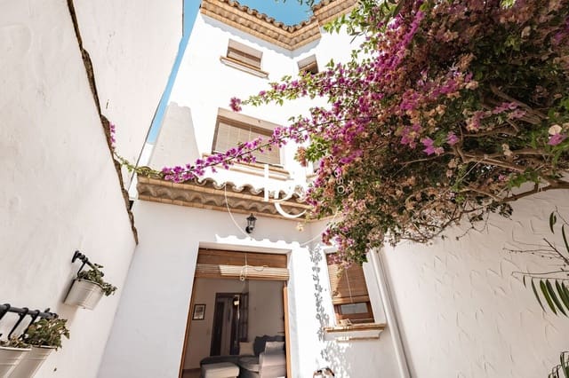 5 chambre Maison de Ville à vendre à Sant Pere de Ribes - 680 000 € (Ref: 9952738)