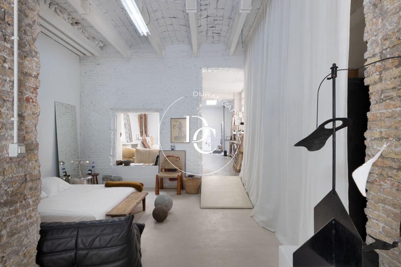 Local Commercial à vendre à Barcelone ville - 850 000 € (Ref: 9965387)