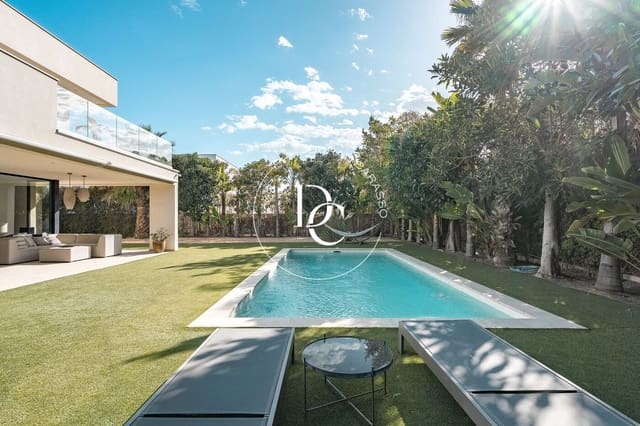 4 soveværelse Villa til salg i Sitges med swimmingpool - € 3.190.000 (Ref: 9983116)
