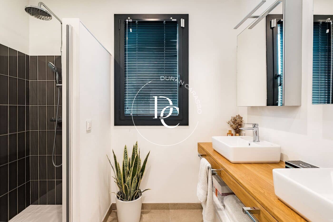 4 makuuhuone Huvila myytävänä paikassa Sitges mukana uima-altaan - 3 190 000 € (Ref: 9983116)