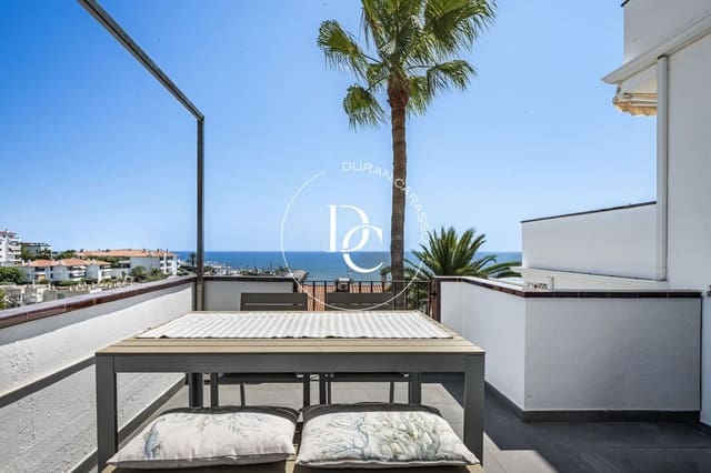 4 soveværelse Lejlighed til salg i Sitges med swimmingpool - € 810.000 (Ref: 9997206)