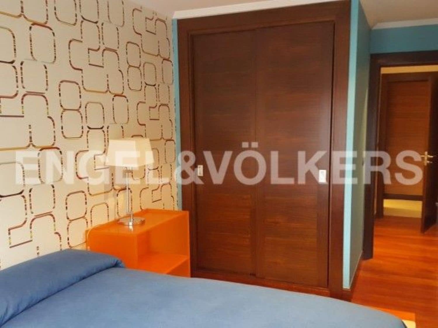 3 bedroom Apartment for rent in Vigo with garage € 1,300 (Ref 7974107)