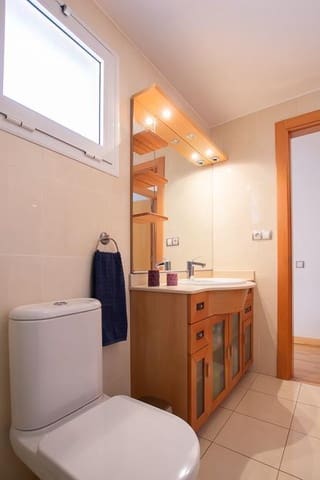 2 makuuhuone Bungalow vuokrattavana paikassa Playa del Inglés, San Bartolomé de Tirajana mukana uima-altaan - 1 200 € (Ref: 9165837)