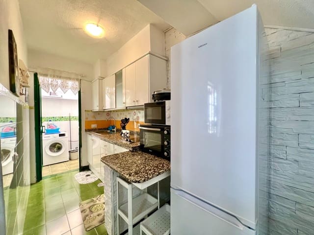 1 makuuhuone Bungalow vuokrattavana paikassa Sonneland, San Bartolomé de Tirajana - 1 000 € (Ref: 9312944)