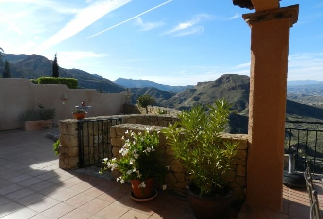 4 soveværelse Villa til salg i Turre med swimmingpool garage - € 620.000 (Ref: 5602177)