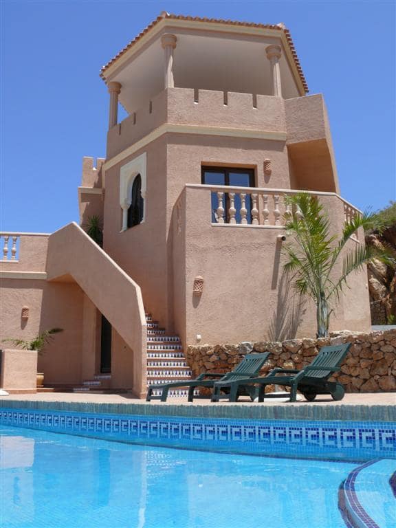 3 soverom Villa til salgs i Turre med svømmebasseng garasje - € 475 000 (Ref: 8688474)