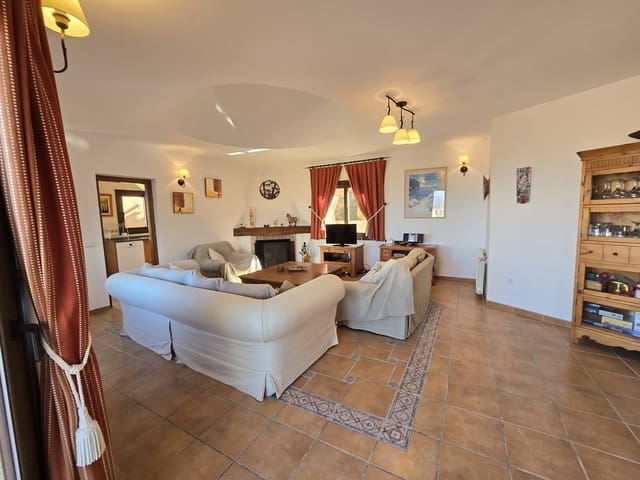 3 soveværelse Villa til salg i Turre med swimmingpool garage - € 475.000 (Ref: 8688474)