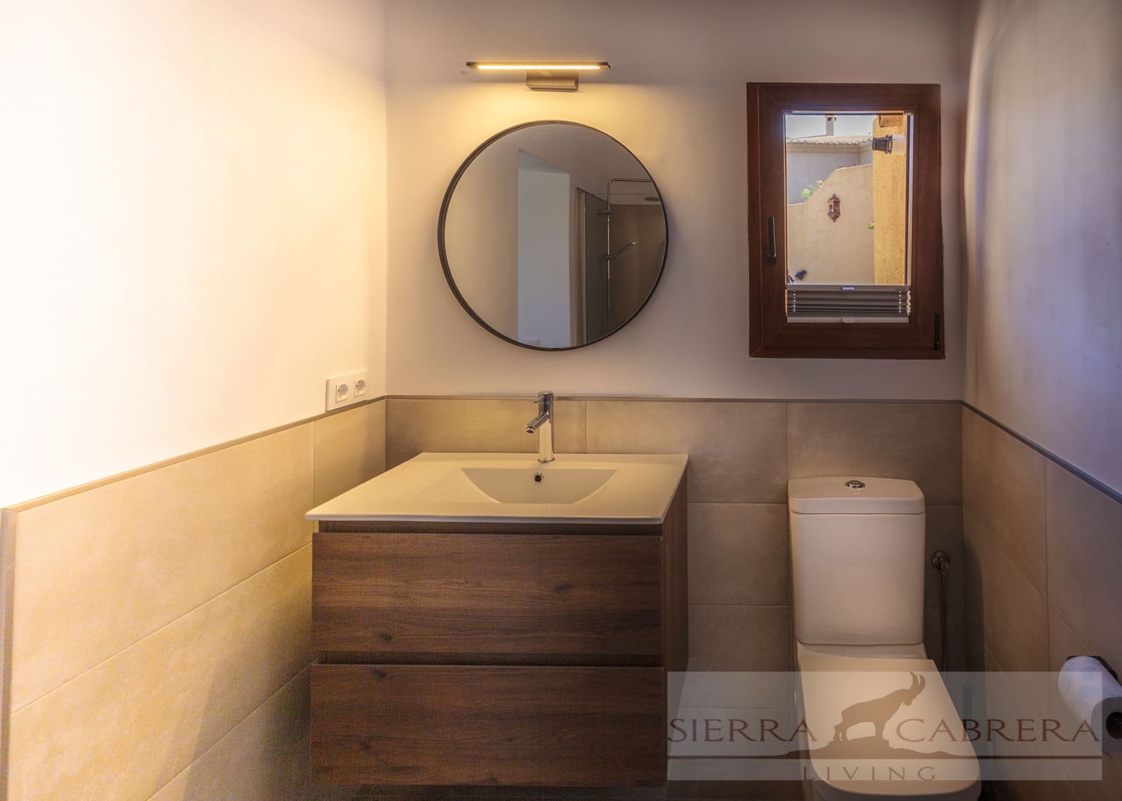 2 bedroom Villa for sale in Turre with garage - € 435,000 (Ref: 9937126)