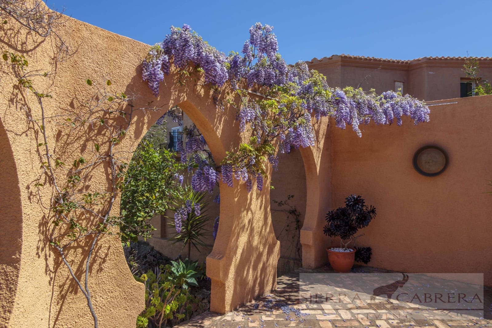 2 bedroom Villa for sale in Turre with garage - € 435,000 (Ref: 9937126)