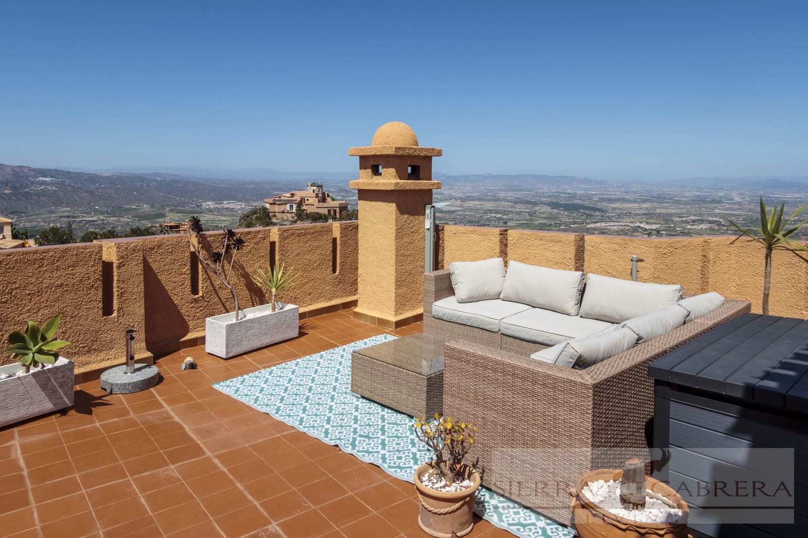 2 bedroom Villa for sale in Turre with garage - € 435,000 (Ref: 9937126)