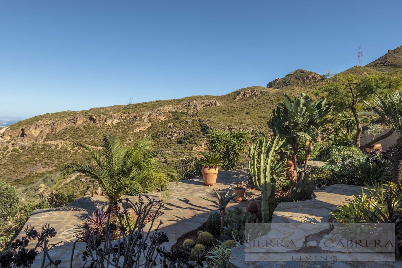 2 bedroom Villa for sale in Turre with garage - € 435,000 (Ref: 9937126)