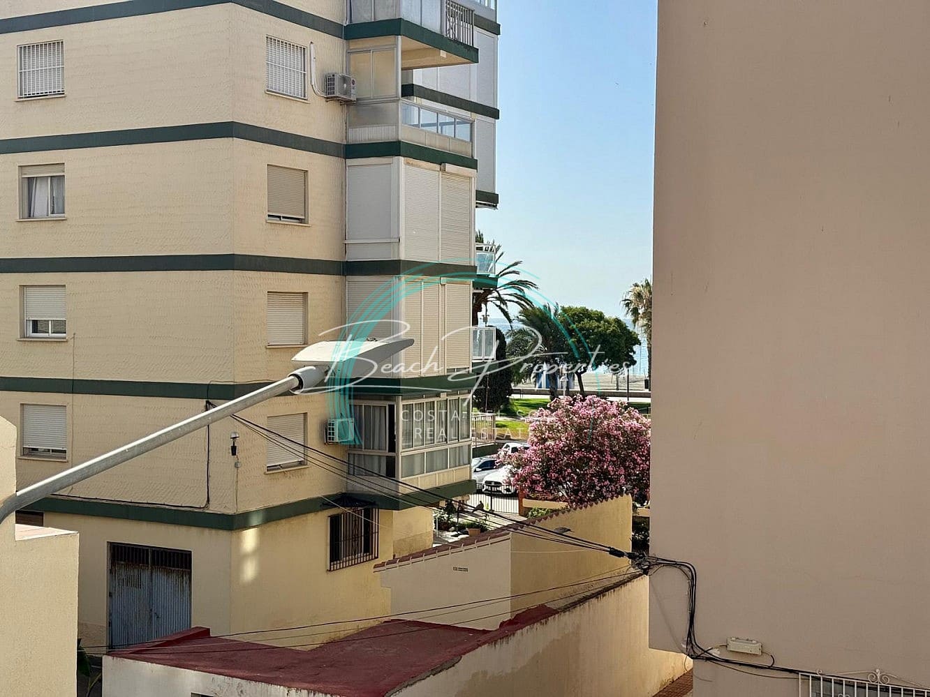 4 sypialnia Willa na sprzedaż w Torre del Mar - 359 000 € (Ref: 10005927)