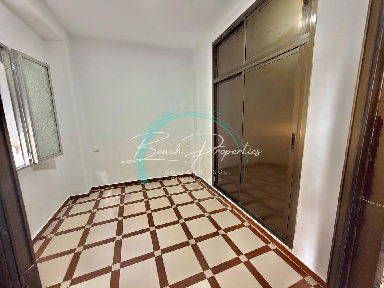 4 sypialnia Willa na sprzedaż w Torre del Mar - 359 000 € (Ref: 10005927)