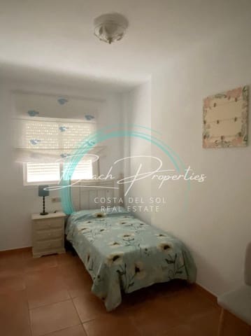 2 soveværelse Lejlighed til leje i El Peñoncillo, Torrox med swimmingpool garage - € 1.000 (Ref: 10037779)