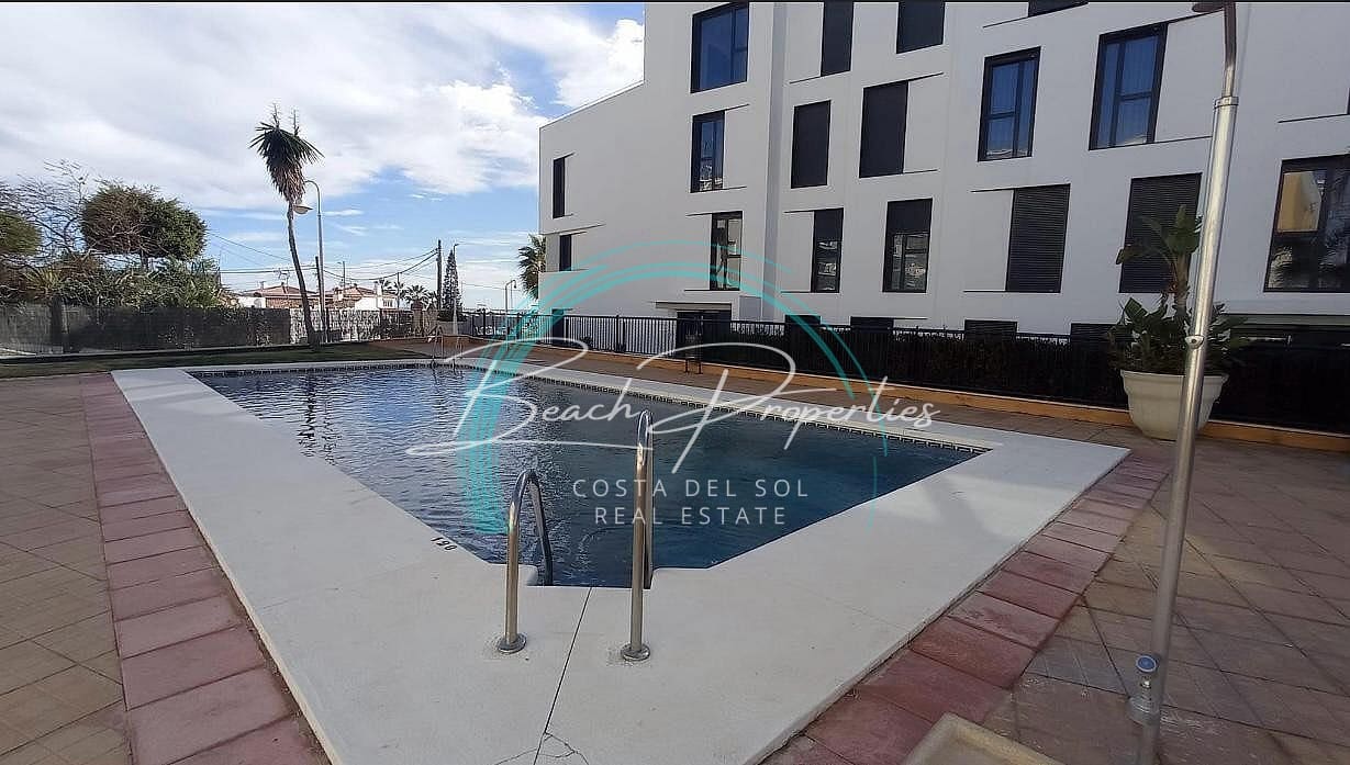 2 soveværelse Lejlighed til leje i El Penoncillo med swimmingpool garage - € 1.000 (Ref: 10037779)