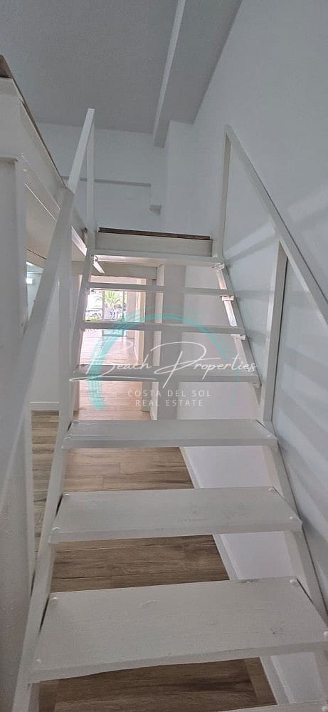 Commercial for rent in Torrox-Costa - € 1,000 (Ref: 10049649)