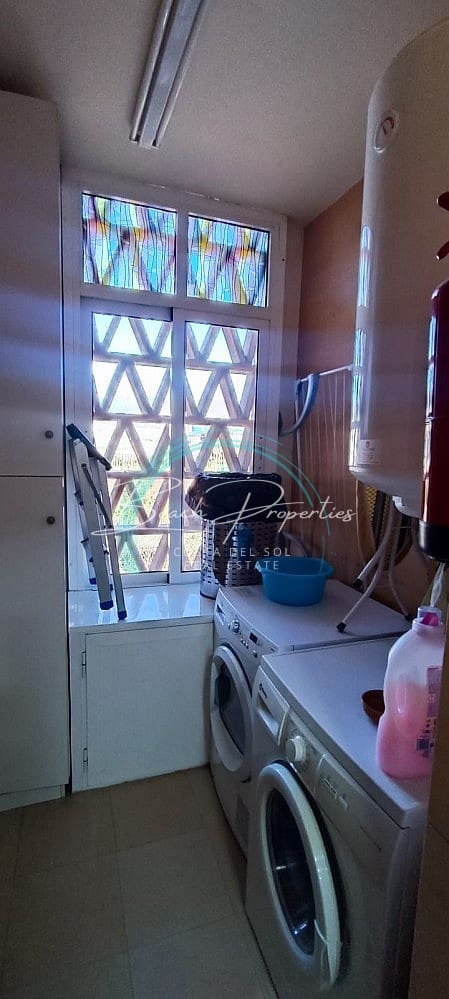 2 bedroom Apartment for rent in El Penoncillo with pool garage - € 1,600 (Ref: 10054457)