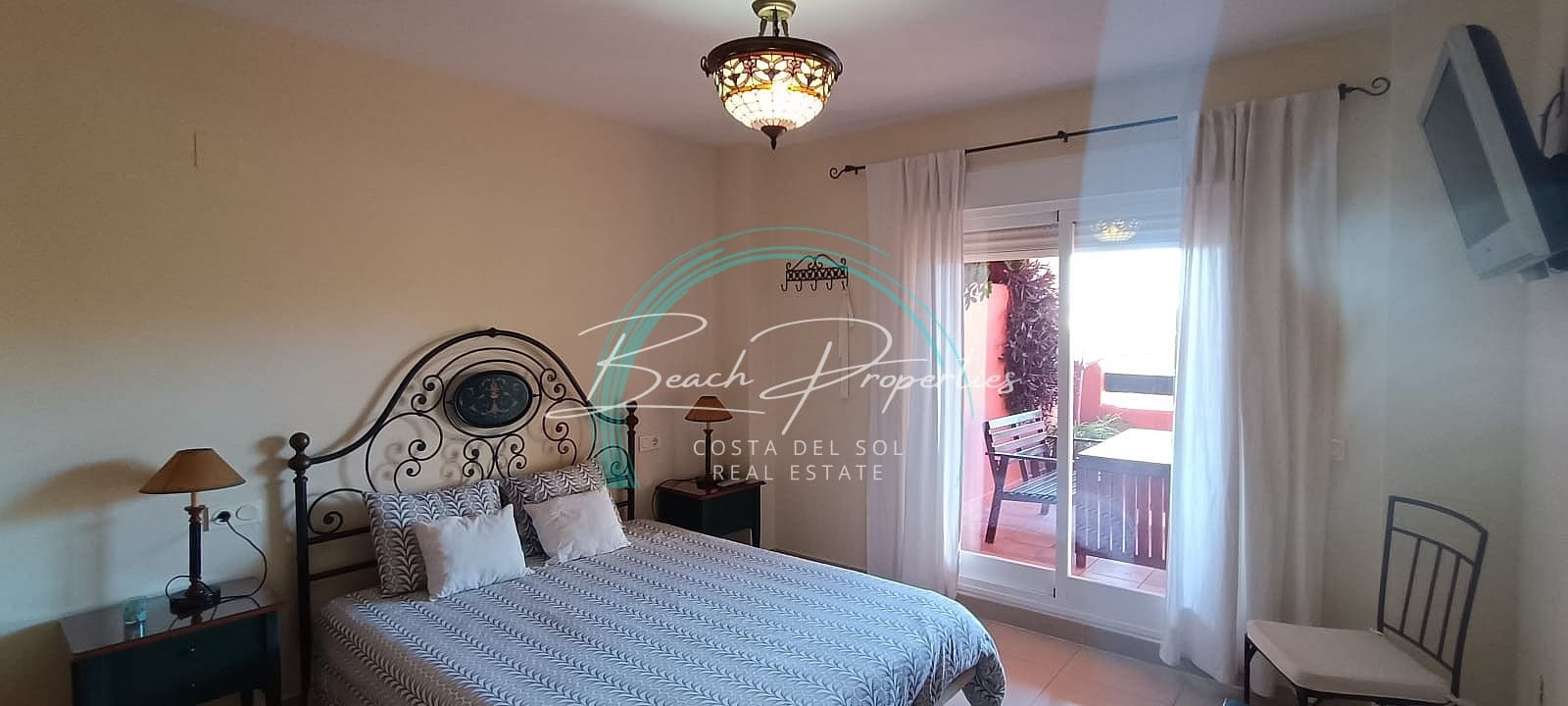 2 bedroom Apartment for rent in El Penoncillo with pool garage - € 1,600 (Ref: 10054457)