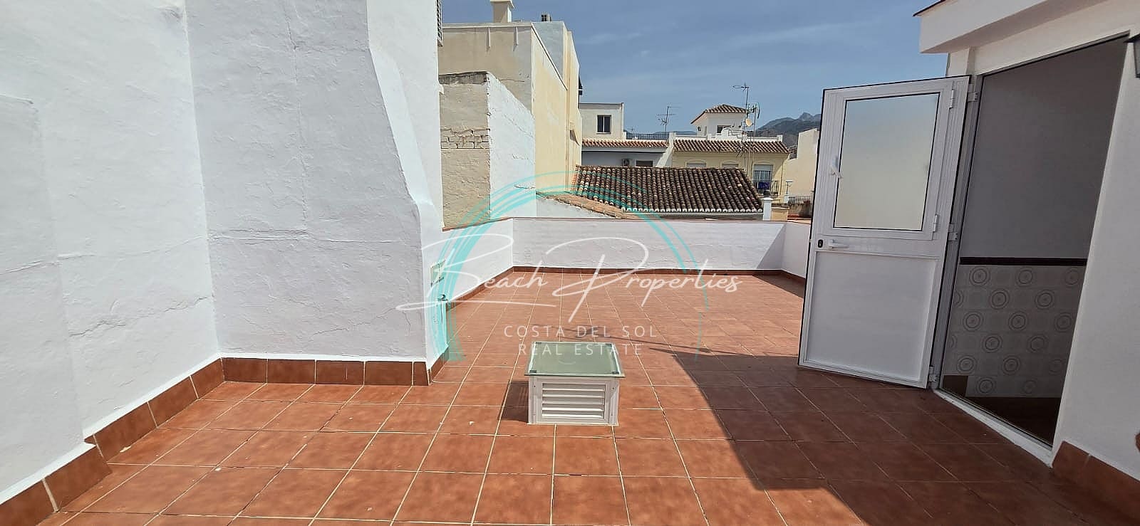 3 bedroom Villa for sale in Nerja - € 455,000 (Ref: 10063006)