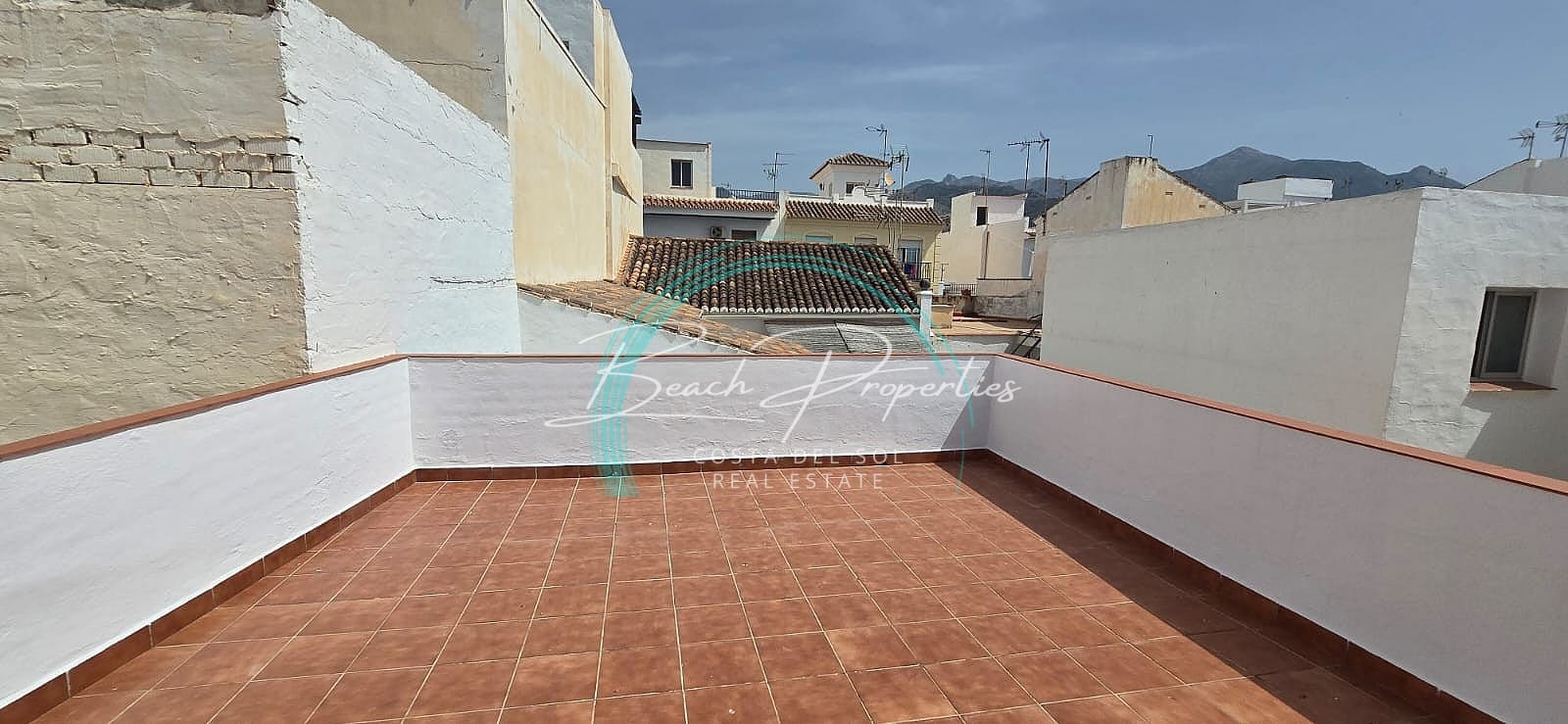 3 bedroom Villa for sale in Nerja - € 455,000 (Ref: 10063006)