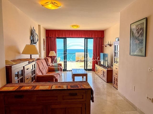 2 makuuhuone Huoneisto myytävänä paikassa El Peñoncillo, Torrox mukana uima-altaan 
autotalli - 440 000 € (Ref: 10068043)