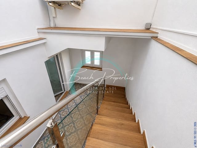 3 chambre Maison de Ville à vendre à Algarrobo Costa, Algarrobo - 849 000 € (Ref: 10085343)