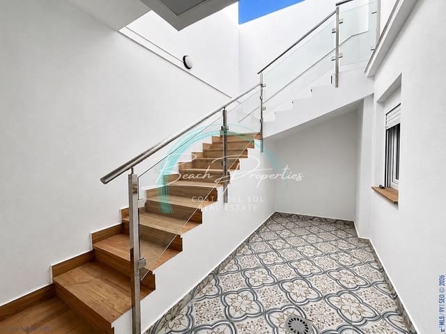 3 chambre Maison de Ville à vendre à Algarrobo Costa, Algarrobo - 849 000 € (Ref: 10085343)